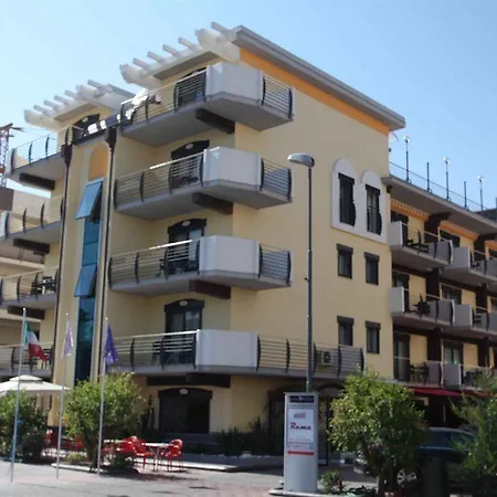 Rama Palace Hotel 4*